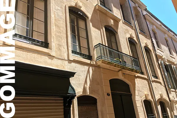 Restauration immeuble de ville XVIIe siècle à Nîmes